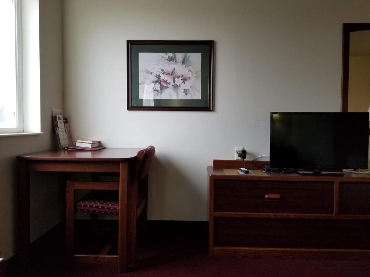 Bilmar Inn & Suites Dell Rapids 외부 사진