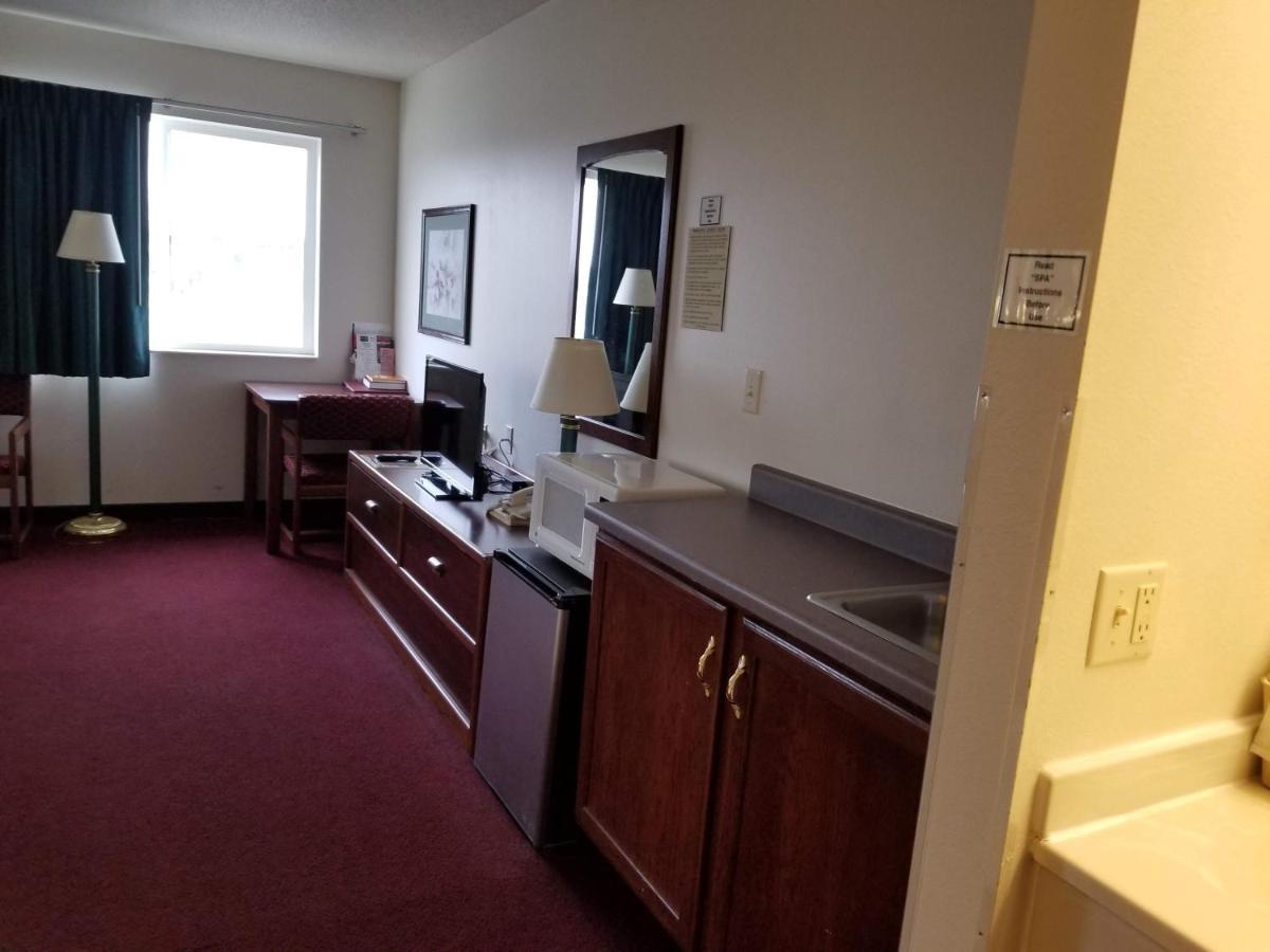 Bilmar Inn & Suites Dell Rapids 외부 사진