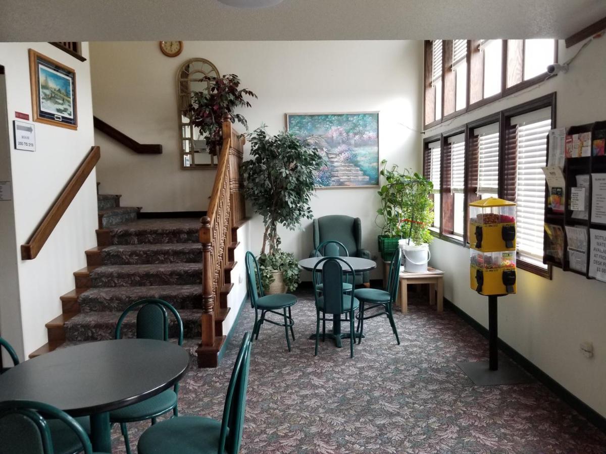 Bilmar Inn & Suites Dell Rapids 외부 사진