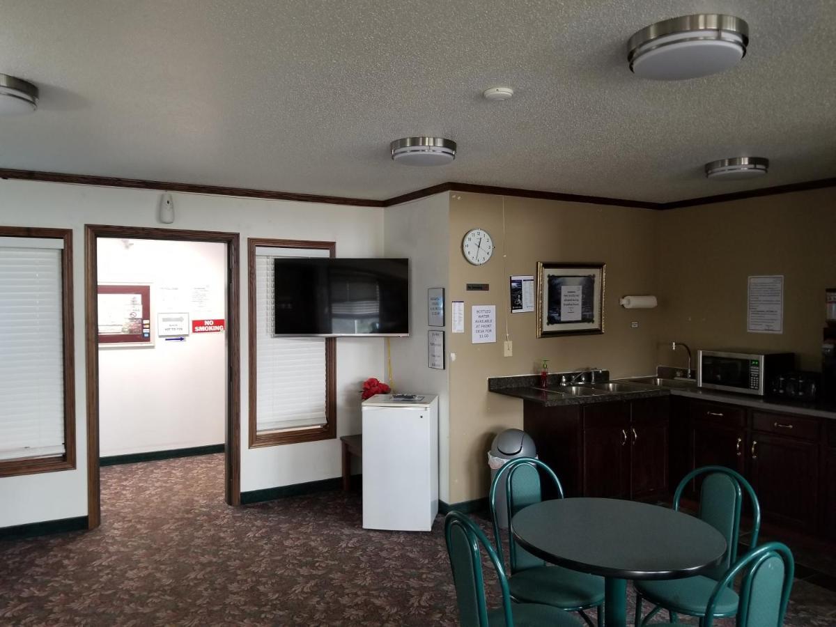 Bilmar Inn & Suites Dell Rapids 외부 사진