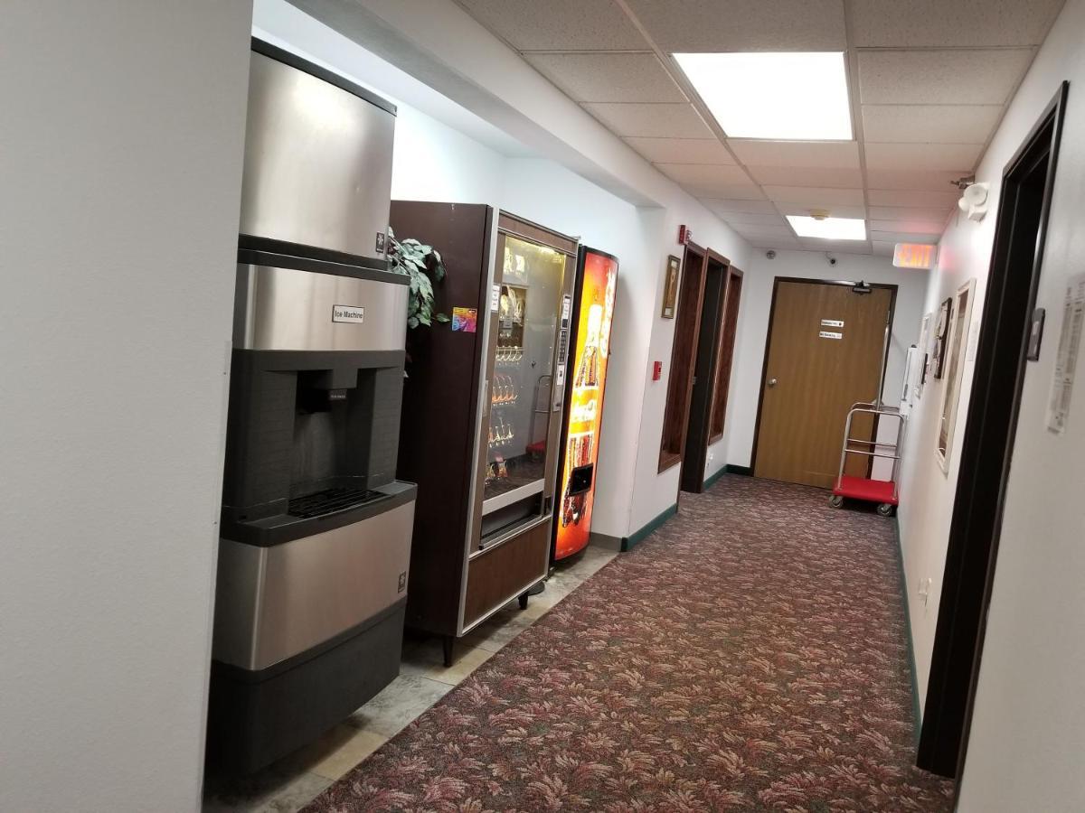 Bilmar Inn & Suites Dell Rapids 외부 사진